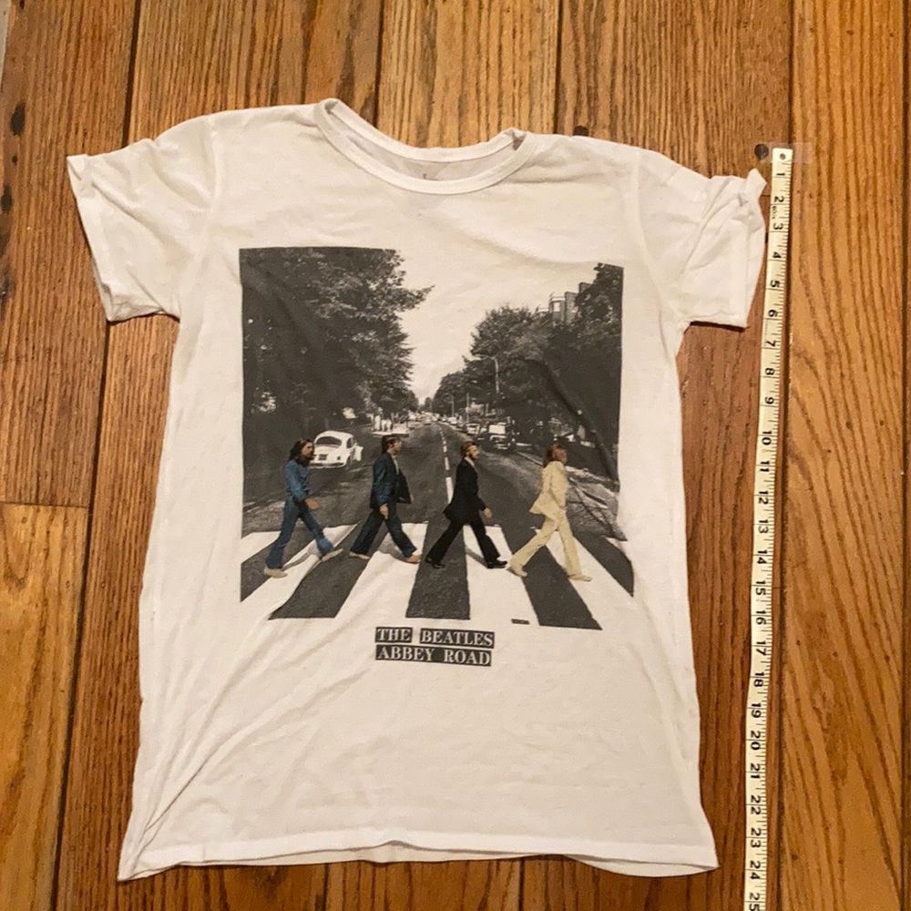 Beatles t shirt